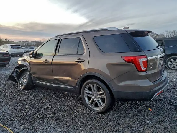 1FM5K7D84GGB08899 2016 FORD EXPLORER - Image 2