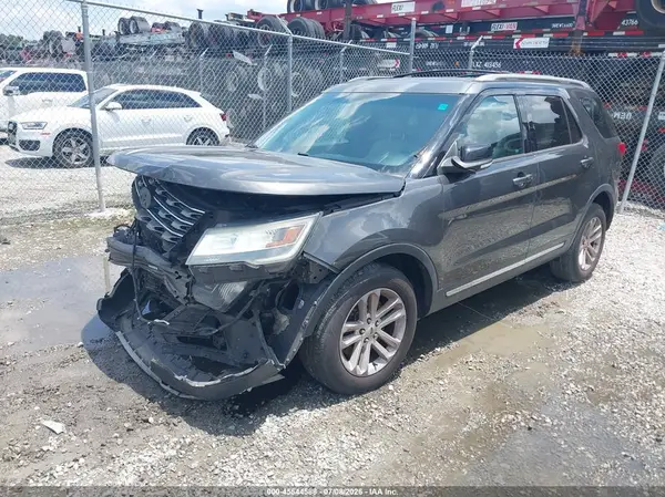 1FM5K7D84GGB19370 2016 FORD EXPLORER - Image 2