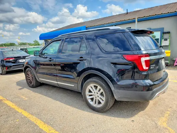 1FM5K7D84GGB42602 2016 FORD EXPLORER - Image 2