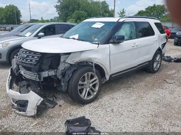 1FM5K7D84GGC21526 2016 FORD EXPLORER - Image 2
