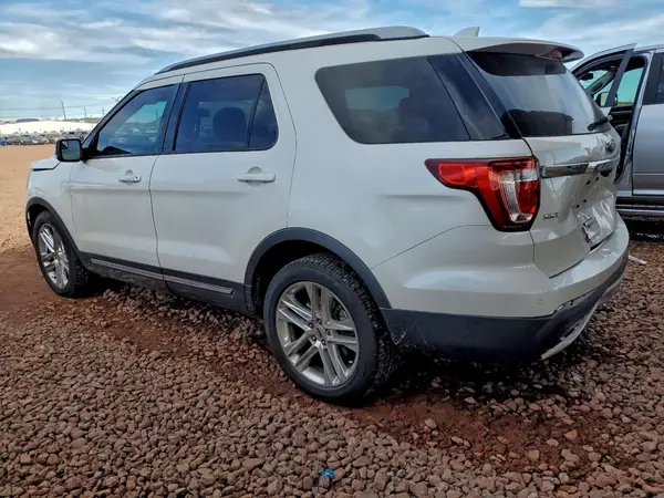 1FM5K7D84GGC66725 2016 FORD EXPLORER - Image 2