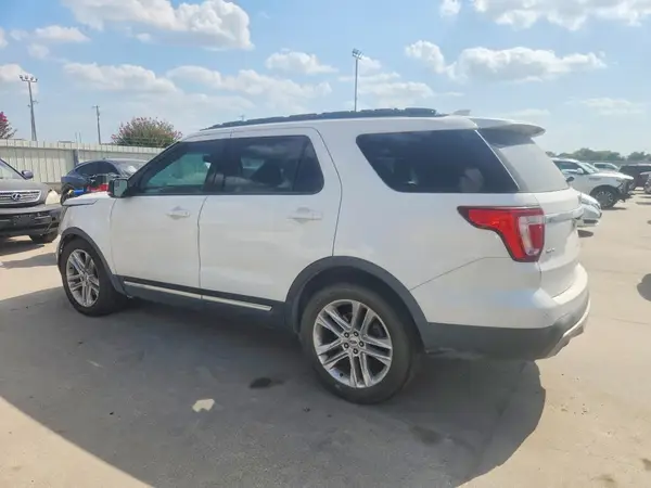 1FM5K7D84GGC86019 2016 FORD EXPLORER - Image 2