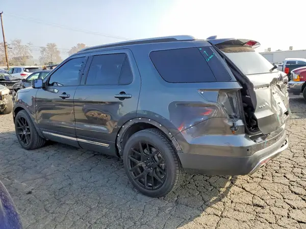 1FM5K7D84GGD14062 2016 FORD EXPLORER - Image 2