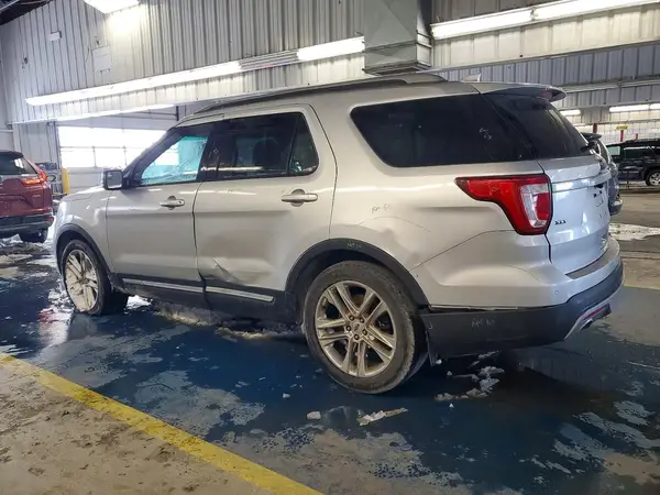 1FM5K7D84GGD25000 2016 FORD EXPLORER - Image 2