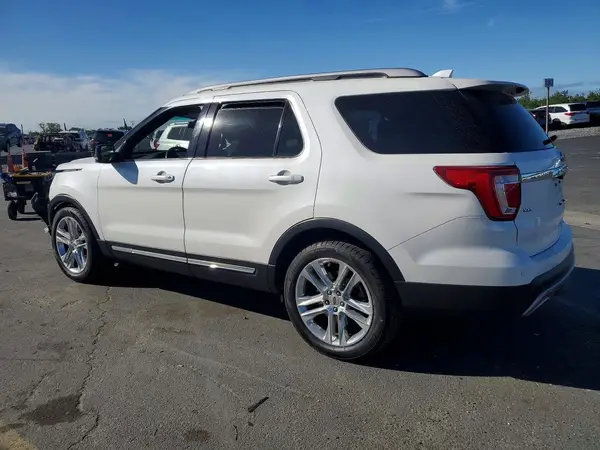 1FM5K7D84GGD29550 2016 FORD EXPLORER - Image 2