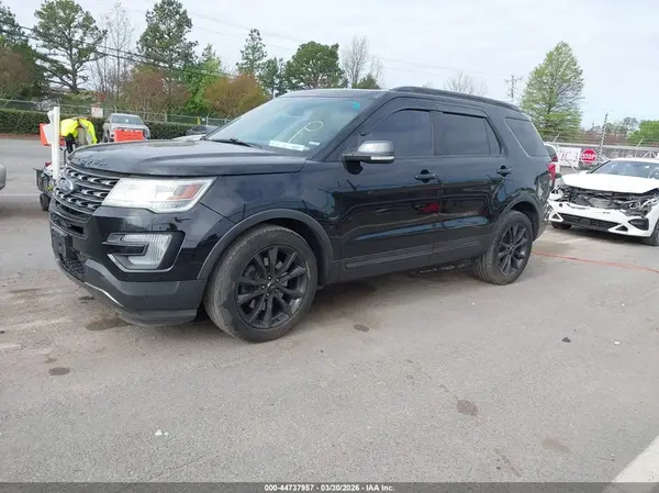 1FM5K7D84HGA02549 2017 FORD EXPLORER - Image 2