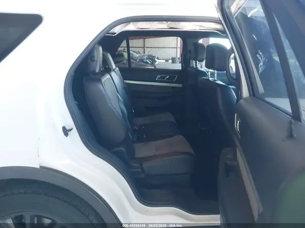 1FM5K7D84HGA60953 2017 FORD EXPLORER - Image 8