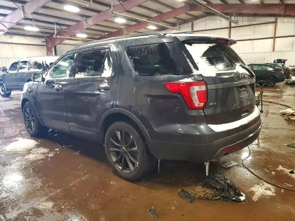 1FM5K7D84HGA68468 2017 FORD EXPLORER - Image 2
