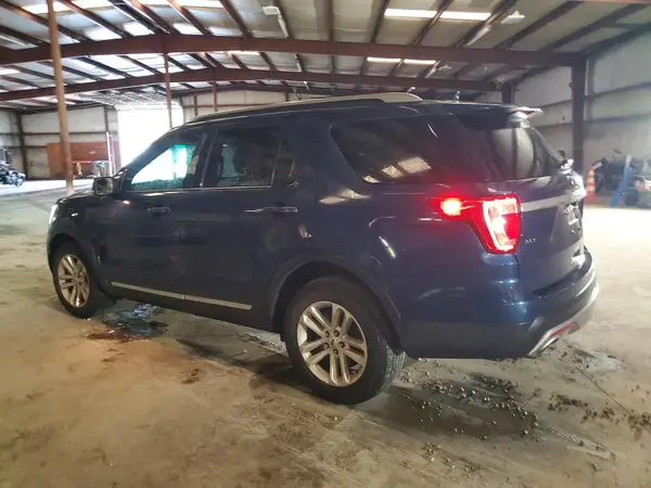 1FM5K7D84HGA68745 2017 FORD EXPLORER - Image 2