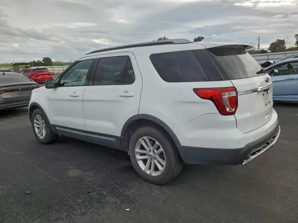 1FM5K7D84HGA69930 2017 FORD EXPLORER - Image 2
