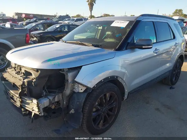 1FM5K7D84HGA88493 2017 FORD EXPLORER - Image 2