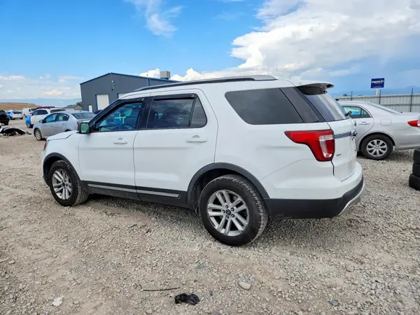 1FM5K7D84HGA88557 2017 FORD EXPLORER - Image 2