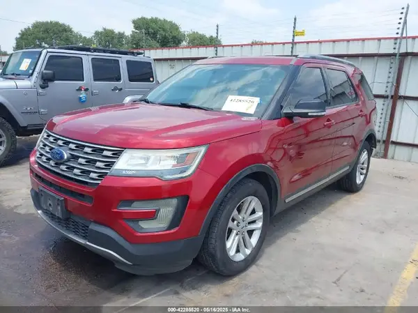 1FM5K7D84HGB14106 2017 FORD EXPLORER - Image 2
