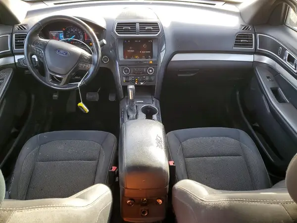 1FM5K7D84HGB30838 2017 FORD EXPLORER - Image 8