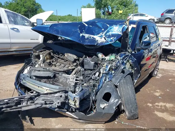 1FM5K7D84HGB39183 2017 FORD EXPLORER - Image 2