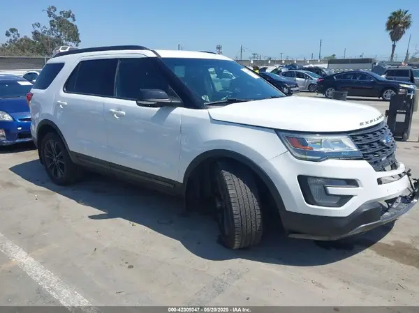 1FM5K7D84HGB40270 2017 FORD EXPLORER - Image 1