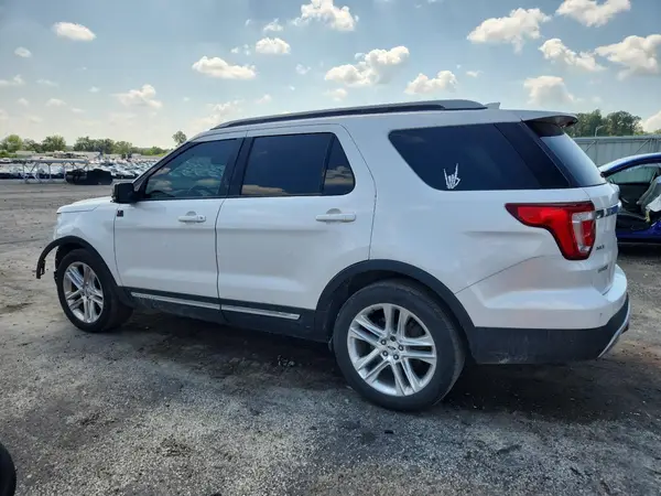 1FM5K7D84HGB43492 2017 FORD EXPLORER - Image 2