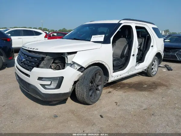1FM5K7D84HGB59580 2017 FORD EXPLORER - Image 2