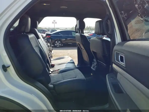 1FM5K7D84HGB59580 2017 FORD EXPLORER - Image 8