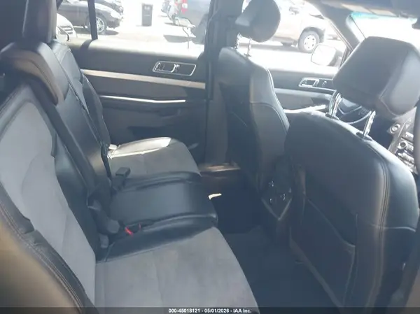 1FM5K7D84HGB79621 2017 FORD EXPLORER - Image 8