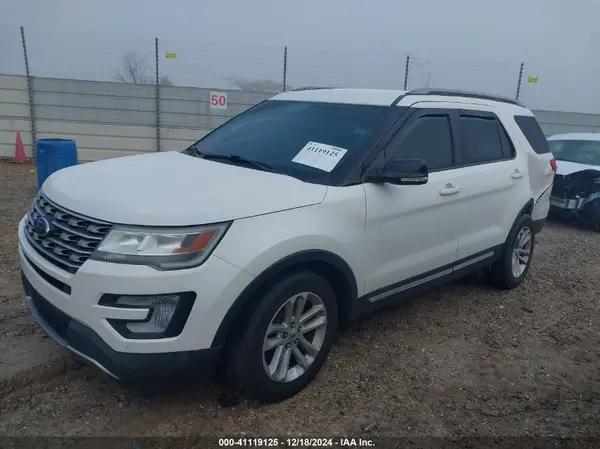 1FM5K7D84HGC29708 2017 FORD EXPLORER - Image 2