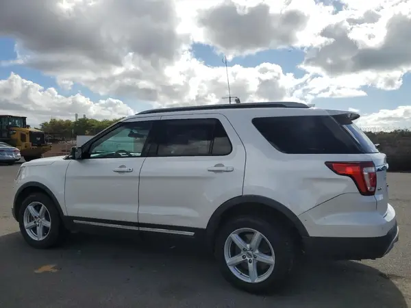 1FM5K7D84HGC55810 2017 FORD EXPLORER - Image 2