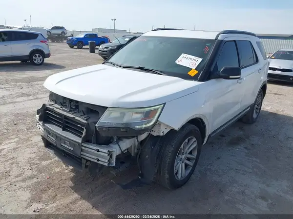 1FM5K7D84HGC65656 2017 FORD EXPLORER - Image 2