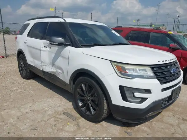 1FM5K7D84HGD02611 2017 FORD EXPLORER - Image 1