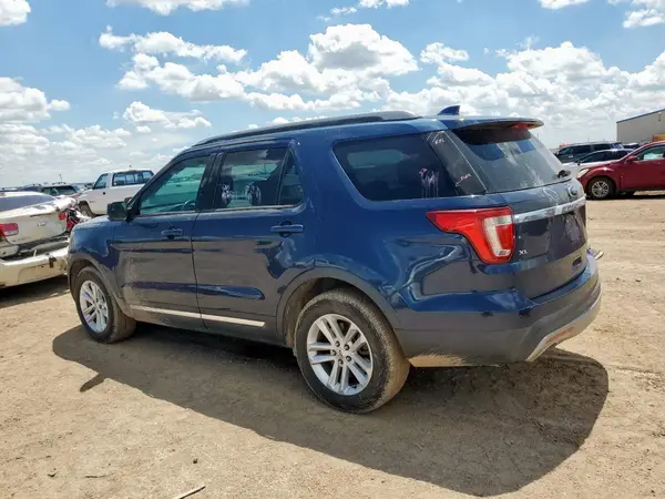 1FM5K7D84HGD13026 2017 FORD EXPLORER - Image 2
