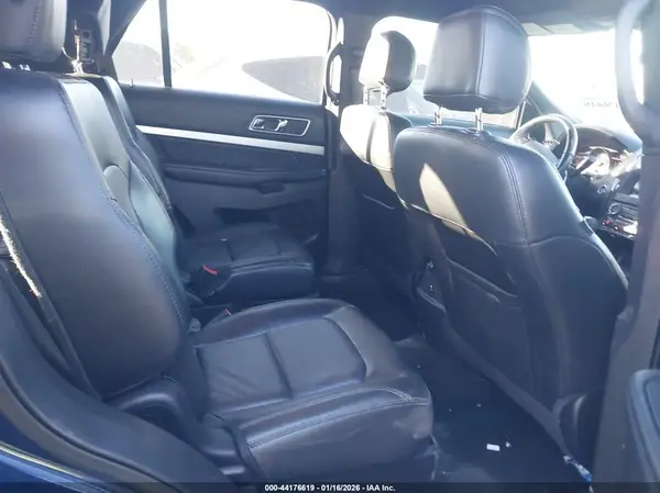 1FM5K7D84HGD35768 2017 FORD EXPLORER - Image 8