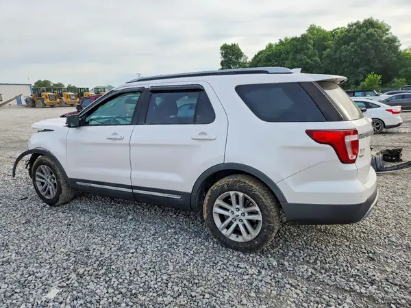 1FM5K7D84HGD48620 2017 FORD EXPLORER - Image 2