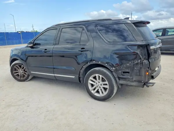 1FM5K7D84HGD78894 2017 FORD EXPLORER - Image 2