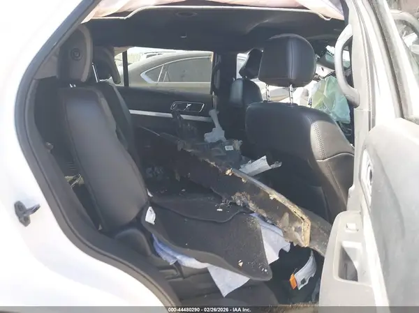 1FM5K7D84HGD85747 2017 FORD EXPLORER - Image 8