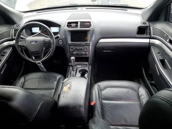 1FM5K7D84HGE10761 2017 FORD EXPLORER - Image 8