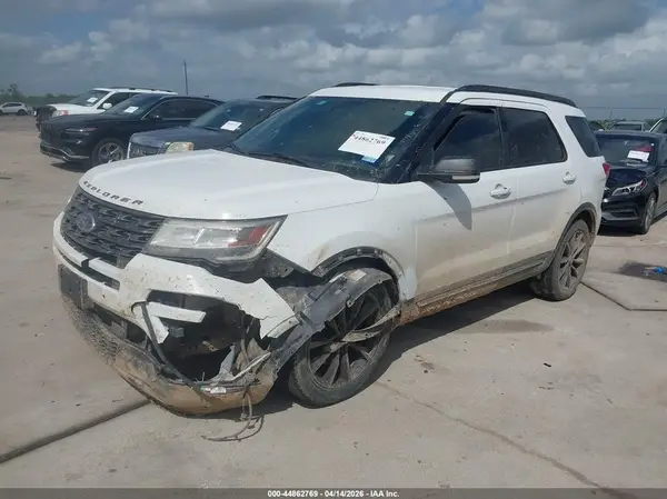 1FM5K7D84HGE22361 2017 FORD EXPLORER - Image 2
