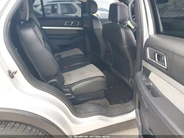 1FM5K7D84HGE22523 2017 FORD EXPLORER - Image 8