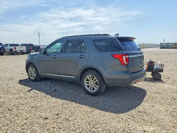 1FM5K7D84HGE29150 2017 FORD EXPLORER - Image 2