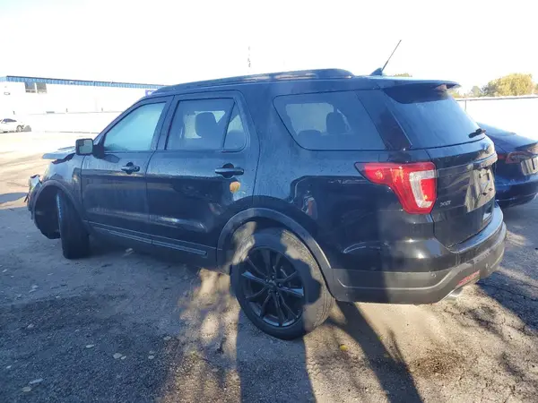 1FM5K7D84JGA16439 2018 FORD EXPLORER - Image 2