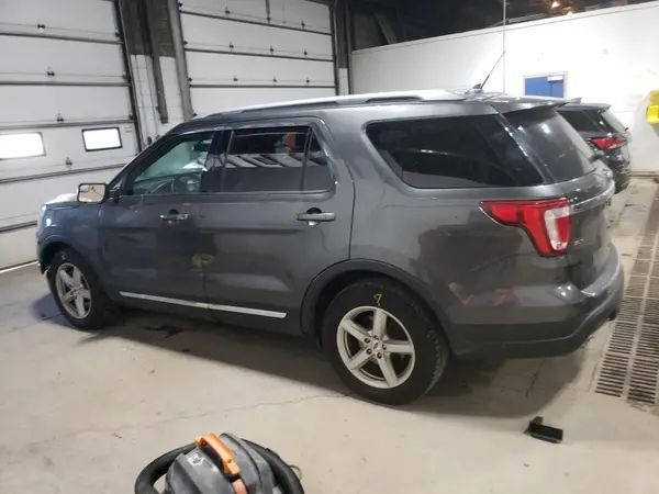 1FM5K7D84JGA18661 2018 FORD EXPLORER - Image 2