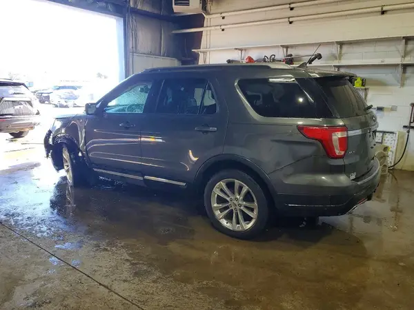 1FM5K7D84JGA40627 2018 FORD EXPLORER - Image 2