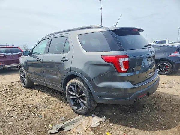 1FM5K7D84JGA54009 2018 FORD EXPLORER - Image 2