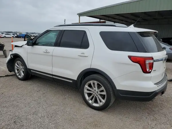 1FM5K7D84JGA54673 2018 FORD EXPLORER - Image 2