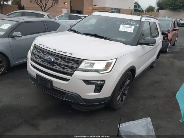 1FM5K7D84JGA80528 2018 FORD EXPLORER - Image 2