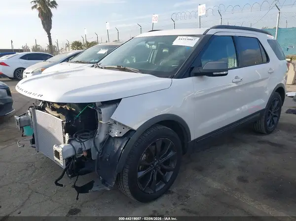 1FM5K7D84JGB32207 2018 FORD EXPLORER - Image 2