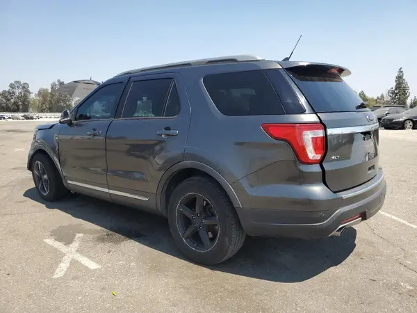 1FM5K7D84JGB60122 2018 FORD EXPLORER - Image 2