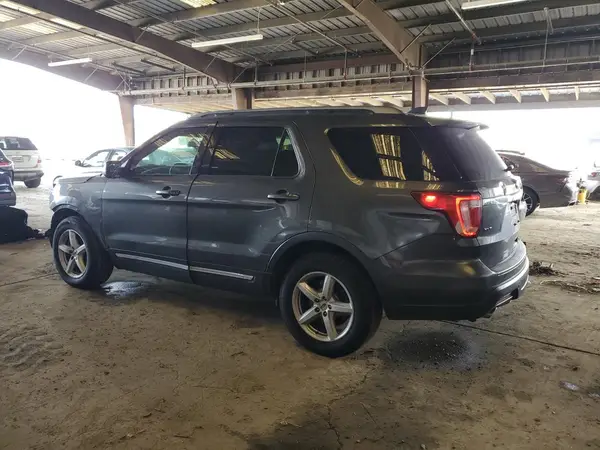 1FM5K7D84JGC06368 2018 FORD EXPLORER - Image 2