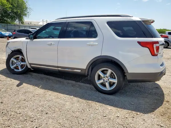 1FM5K7D84JGC54114 2018 FORD EXPLORER - Image 2