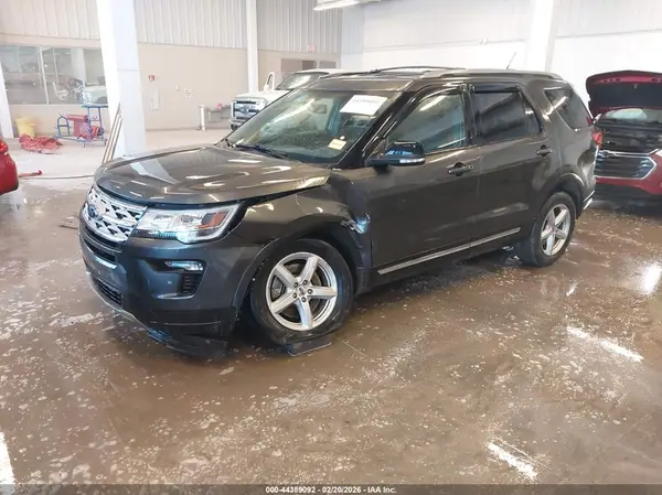 1FM5K7D84JGC70930 2018 FORD EXPLORER - Image 2