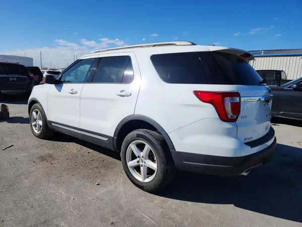 1FM5K7D84JGC81233 2018 FORD EXPLORER - Image 2