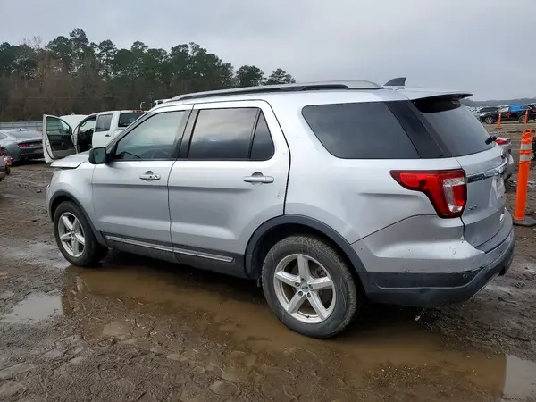 1FM5K7D84KGA44694 2019 FORD EXPLORER - Image 2